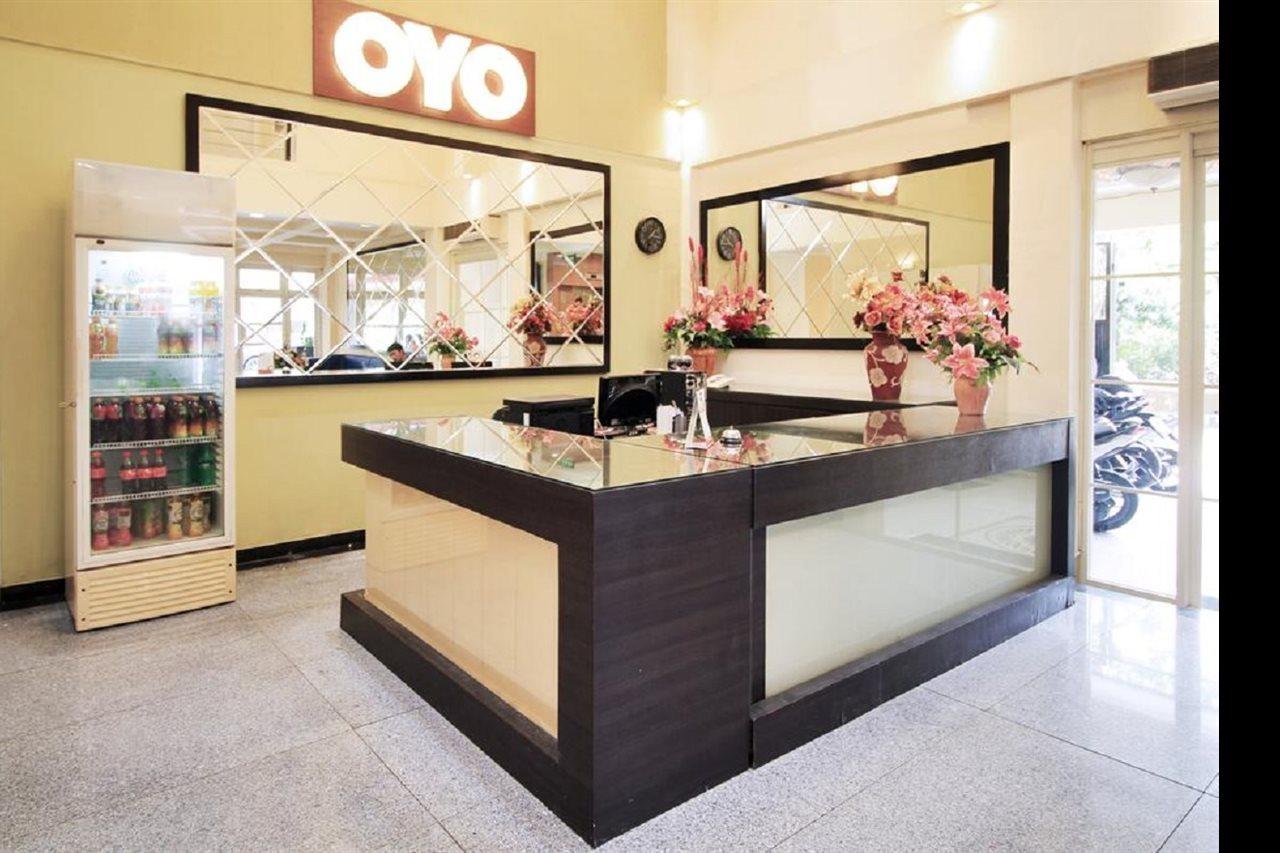 Super Oyo Capital O 175 K-60 Residence Surabaya Kültér fotó