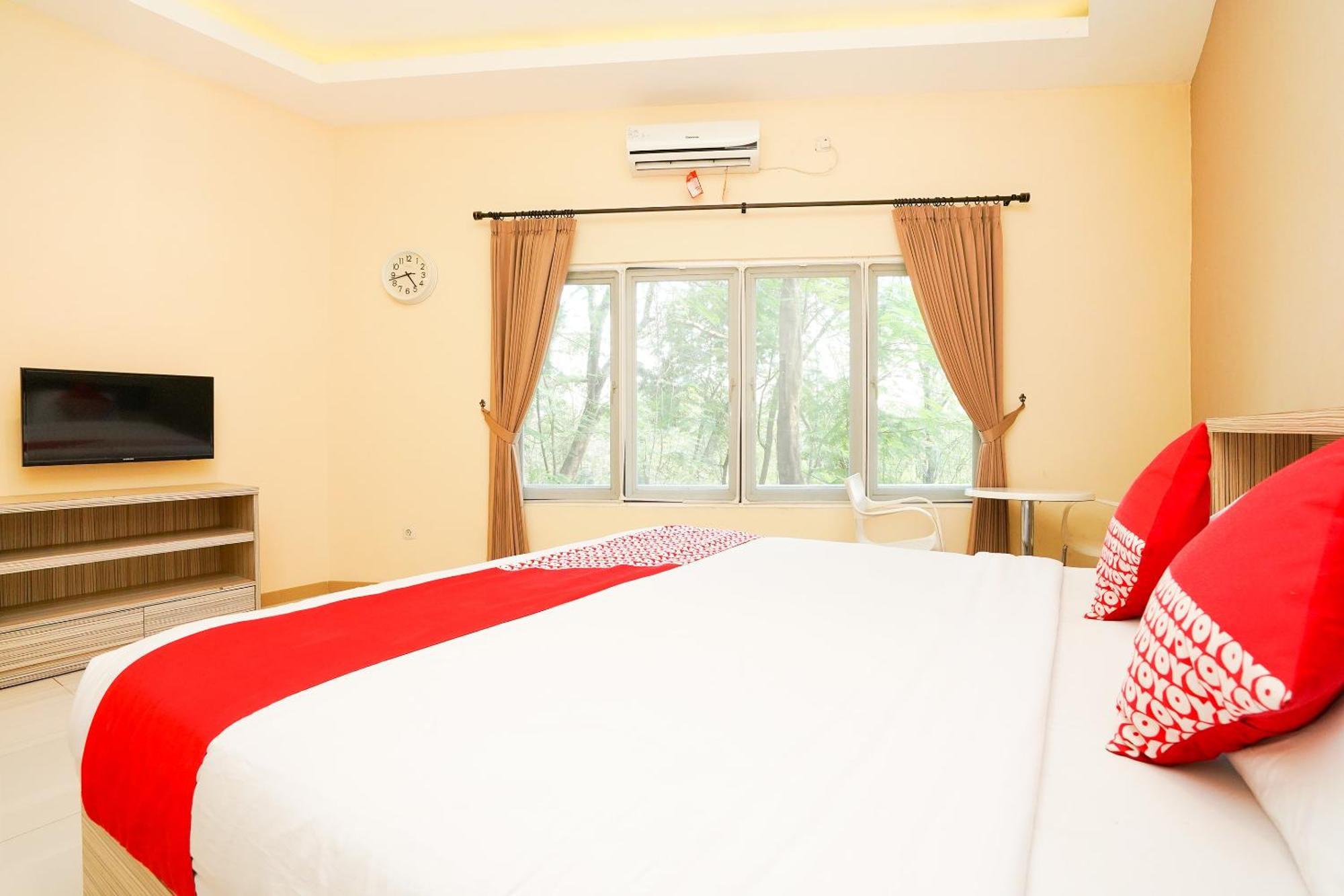 Super Oyo Capital O 175 K-60 Residence Surabaya Kültér fotó