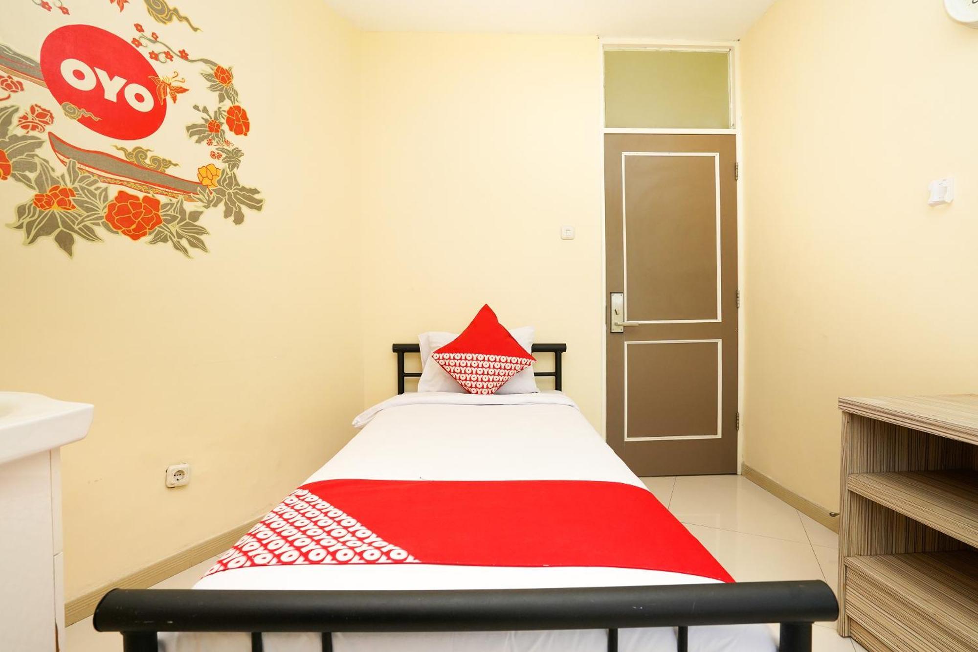 Super Oyo Capital O 175 K-60 Residence Surabaya Kültér fotó