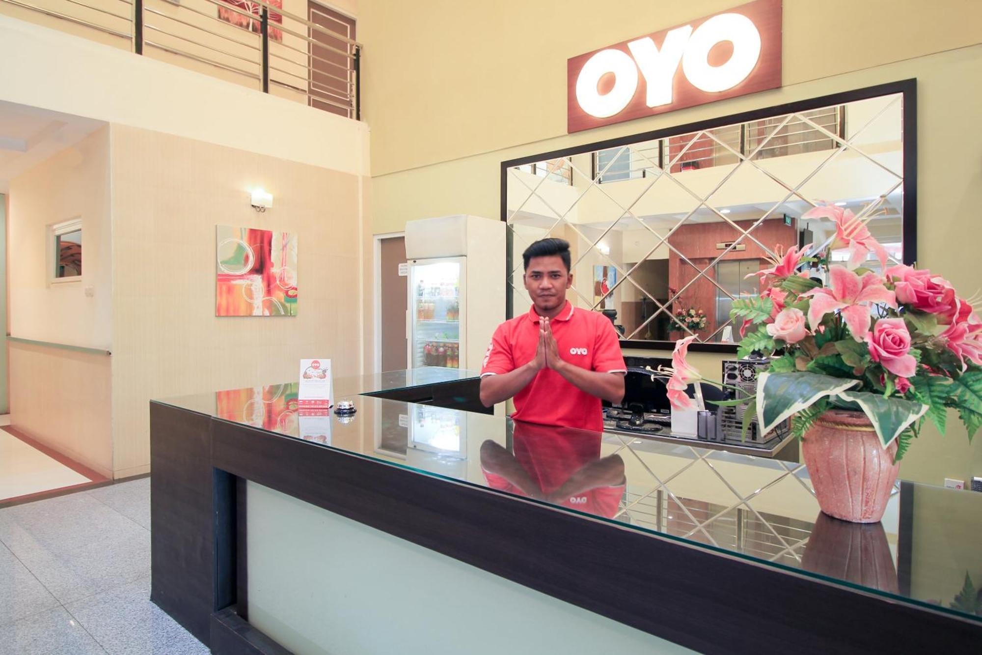 Super Oyo Capital O 175 K-60 Residence Surabaya Kültér fotó