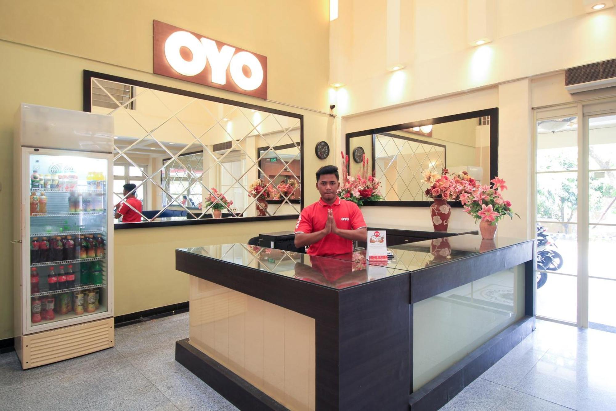 Super Oyo Capital O 175 K-60 Residence Surabaya Kültér fotó