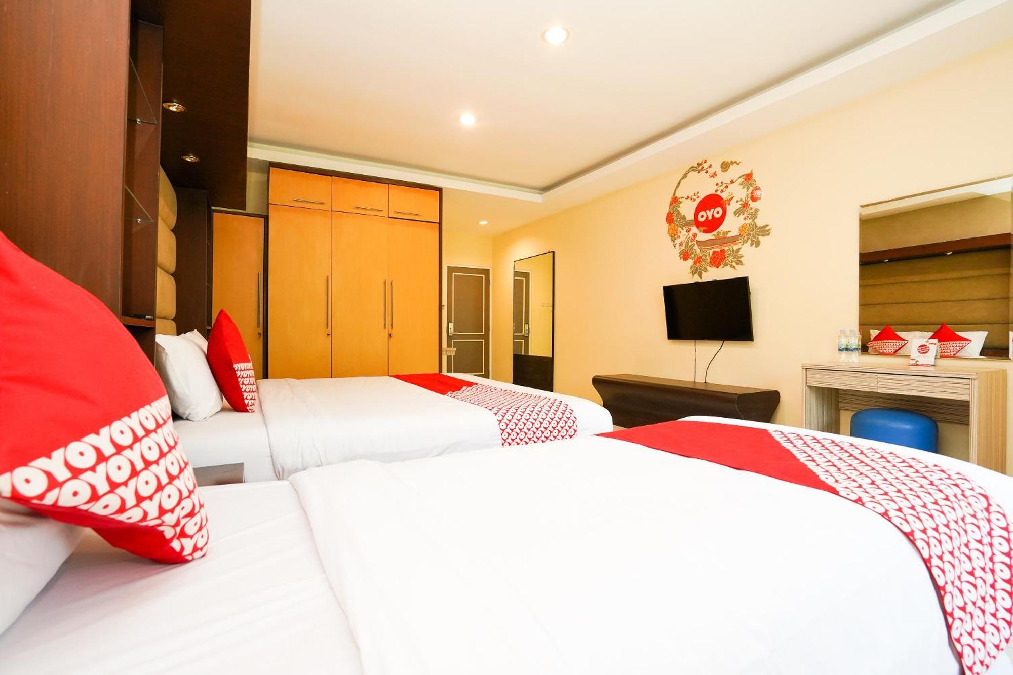 Super Oyo Capital O 175 K-60 Residence Surabaya Kültér fotó